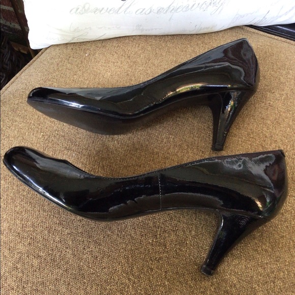Steve Madden Ulltra patent leather heel Size 8.5 - Picture 2 of 6